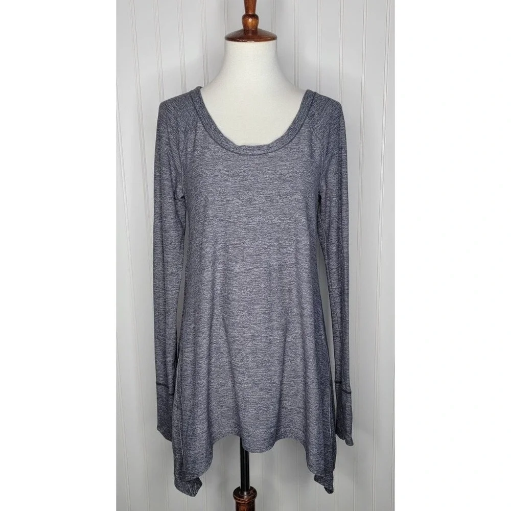 Lululemon Rehearsal Long Sleeve Shirt Women's Size 6 Asymmetrical w/ Thumbholes
